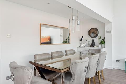 3 bedroom detached house for sale, Theodora Way, Pinner HA5