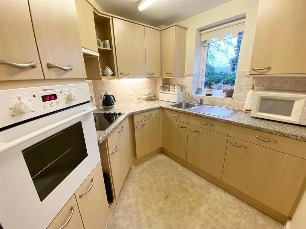 Kitchen.jpg