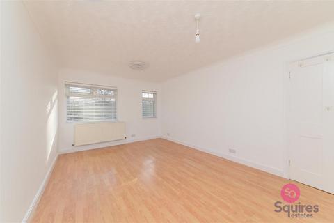 3 bedroom semi-detached house to rent, Pointalls Close, Finchley, London