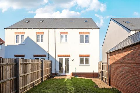 4 bedroom semi-detached house for sale, Chester Road, Bicester
