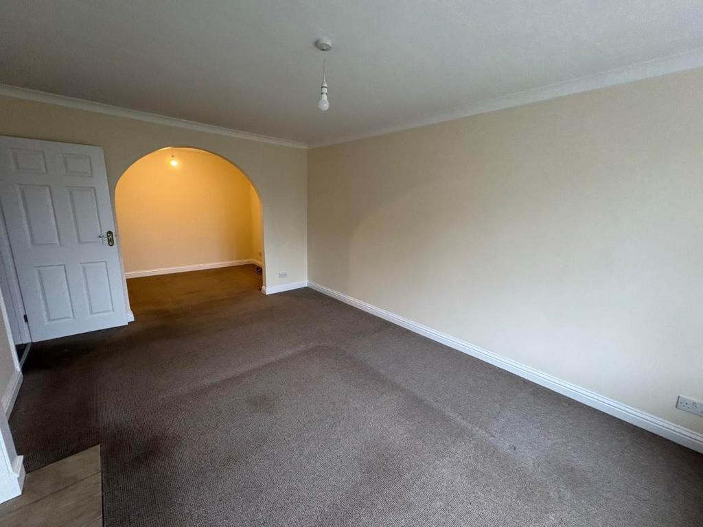 Nutwell rd 19 lounge