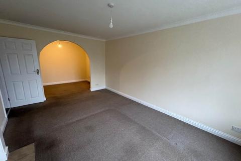 2 bedroom semi-detached bungalow to rent, Nutwell Road, Worle, Weston-super-Mare