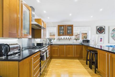 5 bedroom detached house for sale, The Worple, Wraysbury, Berkshire, TW19