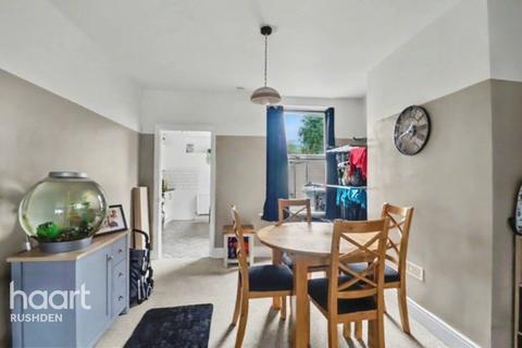3 bedroom terraced house for sale, Midland Road, Rushden