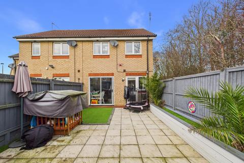 3 bedroom end of terrace house for sale, Portchester Close, Peterborough, PE2