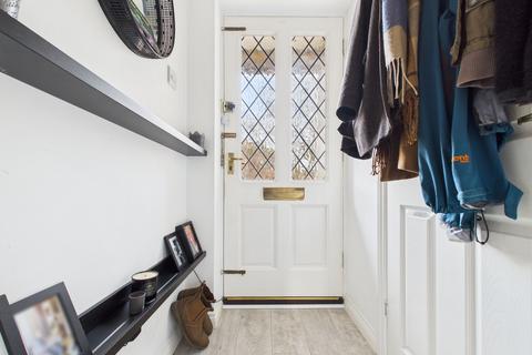 3 bedroom end of terrace house for sale, Portchester Close, Peterborough, PE2