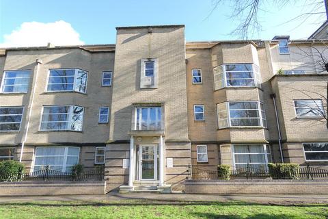 2 bedroom apartment to rent, Petersfield Mansions, Cambridge CB1