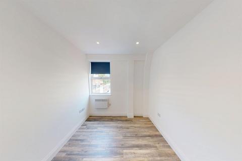 undefined, High Road, South Woodford, E18