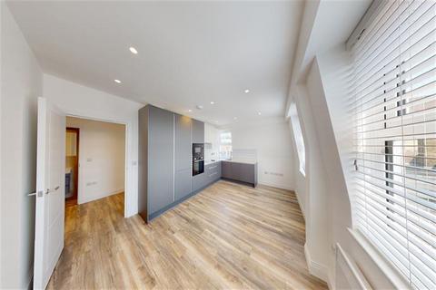 undefined, High Road, South Woodford, E18