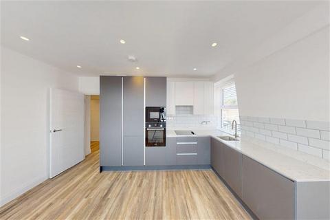 undefined, High Road, South Woodford, E18