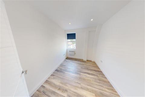 undefined, High Road, South Woodford, E18
