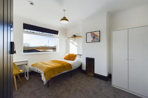 7 bedroom house to rent, Monks Park Avenue, Bristol BS7