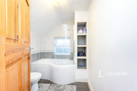 2 bedroom house to rent, Margetts Road, Kempston, Bedford, MK42