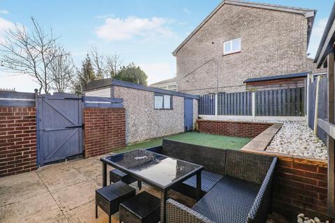 3 bedroom house for sale, Badgers Mount, Leeds