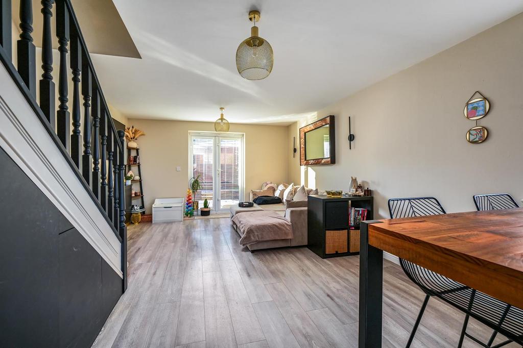 Living/Dining Room