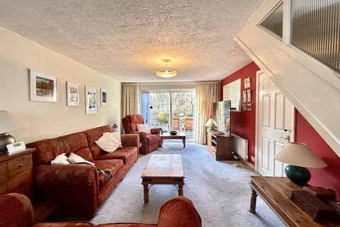 3 bedroom semi-detached house for sale, Sunningdale Drive, Bromborough, Wirral, Merseyside, CH63