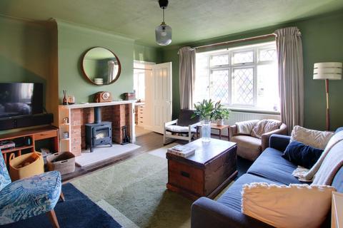 4 bedroom detached house for sale, Hartland Way, Shirley
