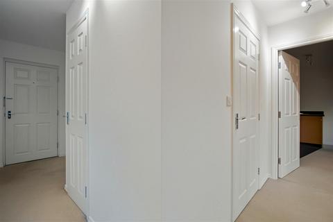 1 bedroom apartment for sale, Horse Chestnut Close, Chesterfield