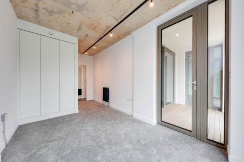 2 bedroom flat to rent, Creek Road, Greenwich, London