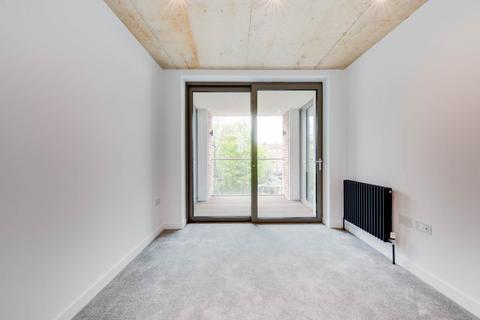 2 bedroom flat to rent, Creek Road, Greenwich, London