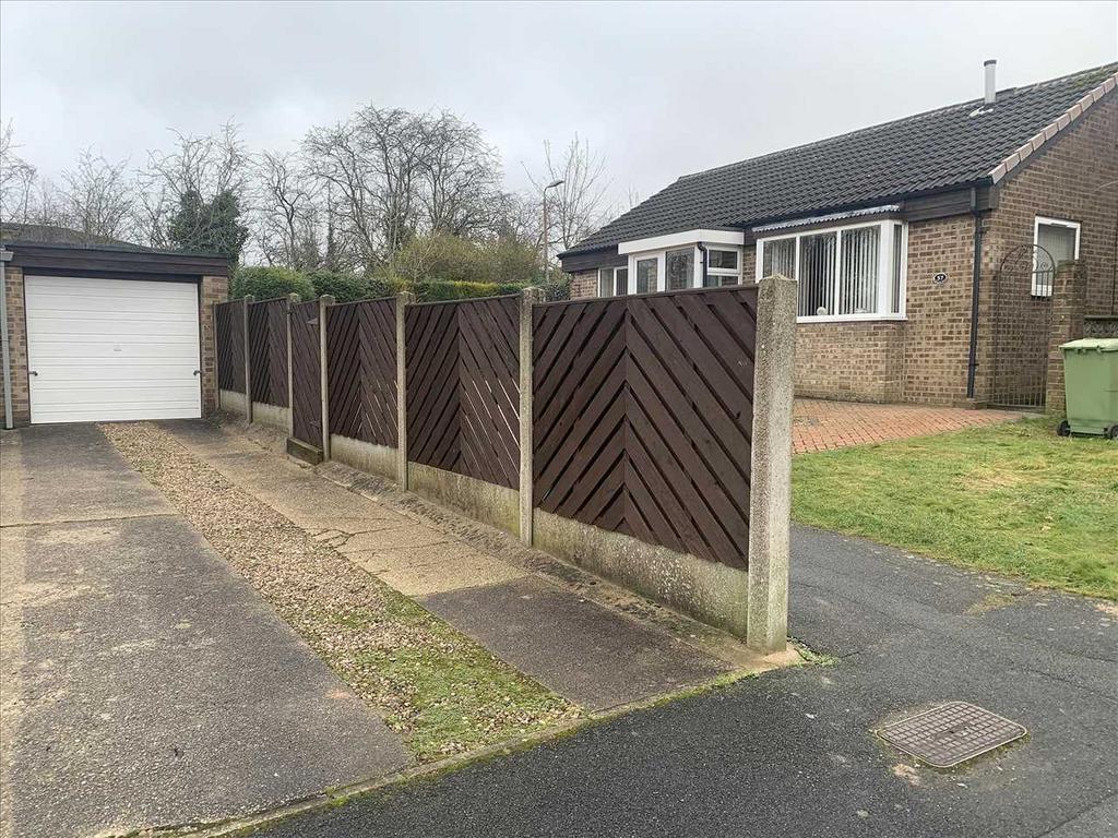 Garage & Off