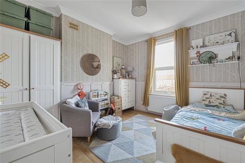 3 bedroom semi-detached house for sale, Queens Road, Welling, Kent, DA16