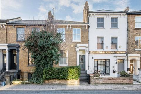4 bedroom house to rent, Graham Road, London E8