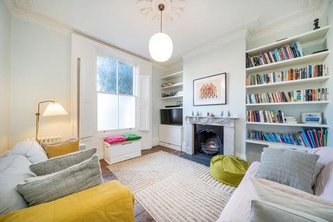 4 bedroom house to rent, Graham Road, London E8