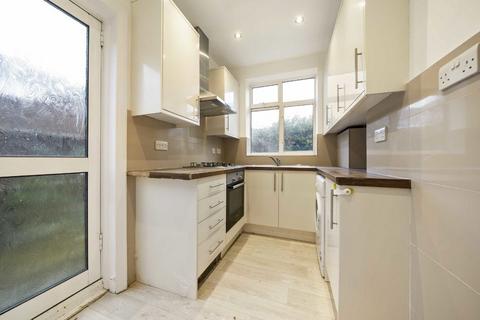 undefined, Knowsley Avenue, Southall UB1
