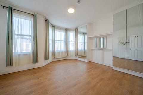 undefined, Abernethy Road, London