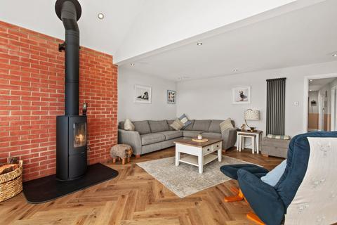 4 bedroom detached bungalow for sale, Barnlake Point, Milford Haven SA73