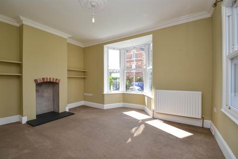 4 bedroom end of terrace house for sale, Underdale Road, Shrewsbury