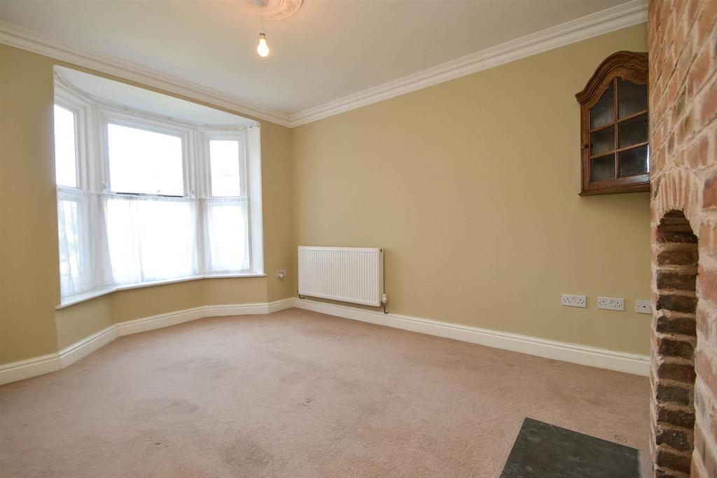 Underdale Road 20, Hope Villa Family Room.jpg