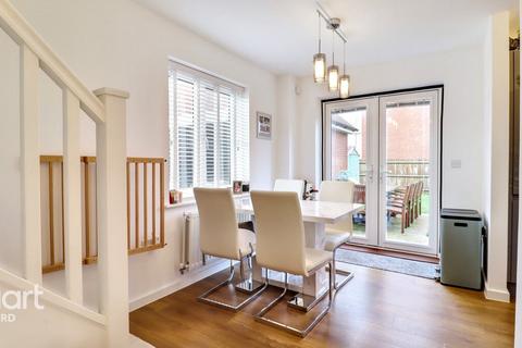 undefined, Pipin Crescent, Ashford