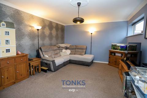 4 bedroom terraced house for sale, Woodbury Road, Halesowen B62