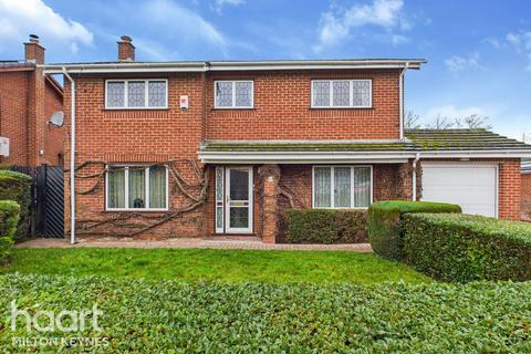 4 bedroom detached house for sale - Sandwell Court, Milton Keynes