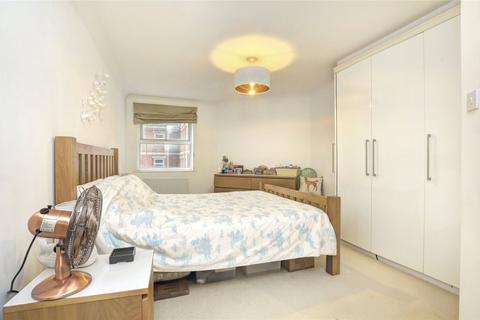 2 bedroom flat to rent, Davigdor Road, Petworth House Davigdor Road, BN3