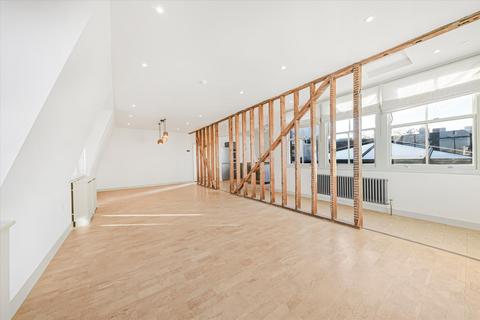 3 bedroom flat to rent, St. Johns Wood High Street, London, NW8