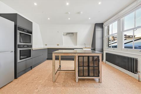 3 bedroom flat to rent, St. Johns Wood High Street, London, NW8
