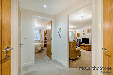 1 bedroom apartment for sale, Shackleton Place, Bath Road, Devizes, Wiltshire, SN10 2GZ
