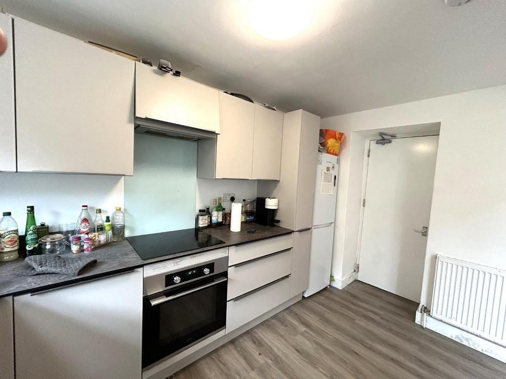 Kitchen1.jpeg