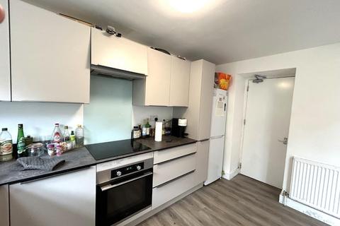 4 bedroom house to rent, Arwyn Cottages, Avenue Road, Falmouth