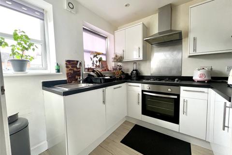 2 bedroom maisonette for sale, Elms Road, Aldershot, Hampshire, GU11