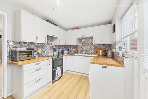 3 bedroom semi-detached house for sale, Orchard Close, Huntingdon PE28