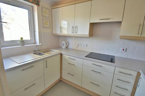 2 bedroom retirement property for sale, Glenmoor Road, West Parley, Ferndown, BH22