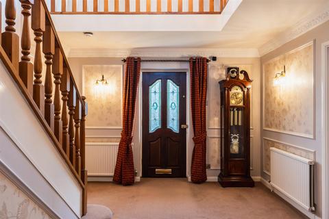 4 bedroom detached house for sale, School Road, Laughton, Sheffield