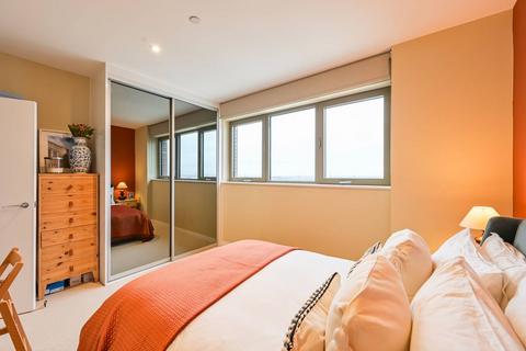 1 bedroom flat for sale, Galley House, E16, Royal Docks, LONDON, E16