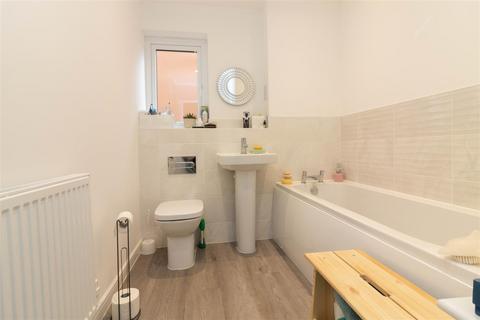 undefined, Thistle Way, Callerton, Newcastle-upon Tyne