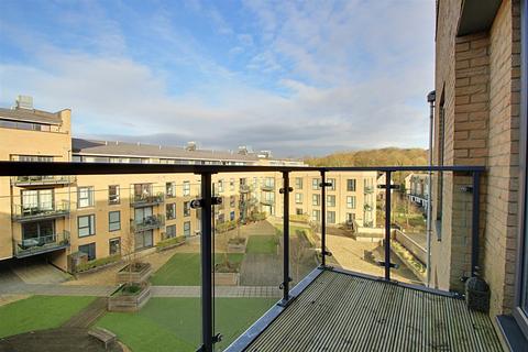2 bedroom apartment to rent, Longman House, Nash Mills Wharf