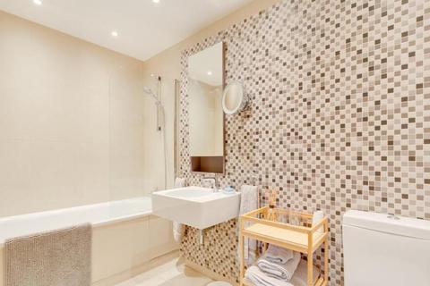 3 bedroom apartment to rent, St. Johns Wood Park, London NW8